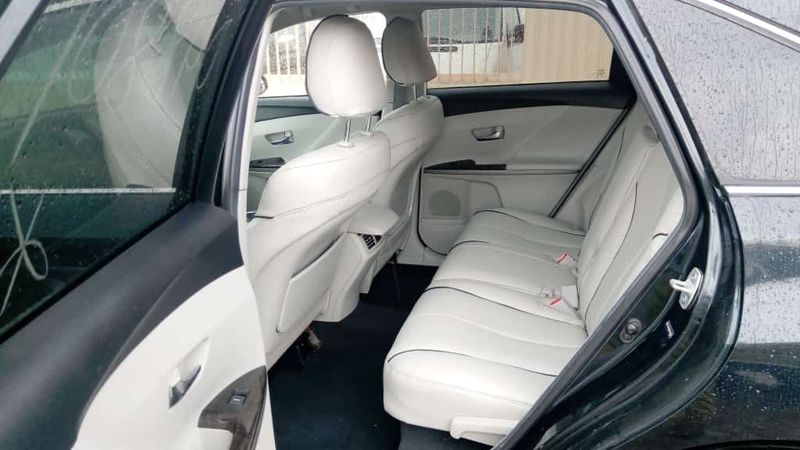 Toyota Venza • 2014 • 92,864 km 7