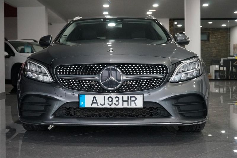 Mercedes-Benz 230 - 300 CE Coupé • 2018 • 14,999 km 1