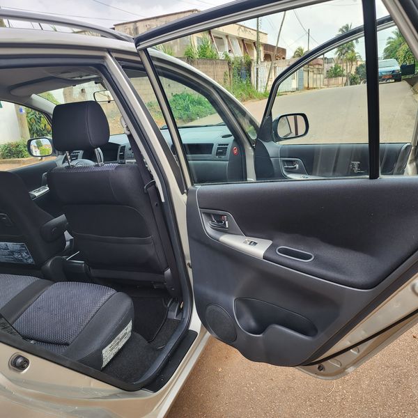 Toyota Corolla • 2002 • 139,000 km 6