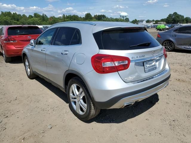 Mercedes-Benz GLA-Class • 2016 • 9 km 3