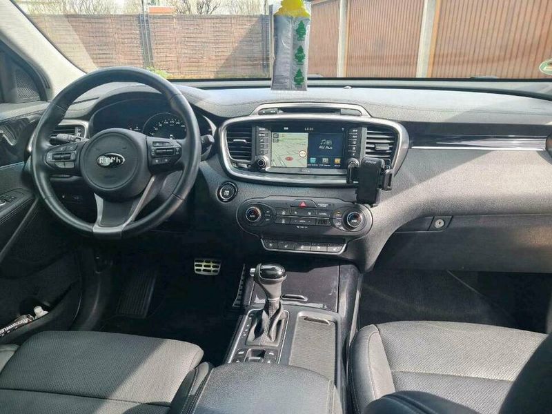Kia Sorento • 2016 • 98,900 km 7
