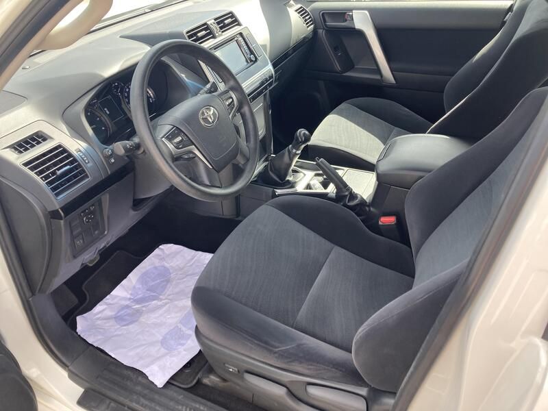 Toyota Land Cruiser • 2020 • 43,764 km 22