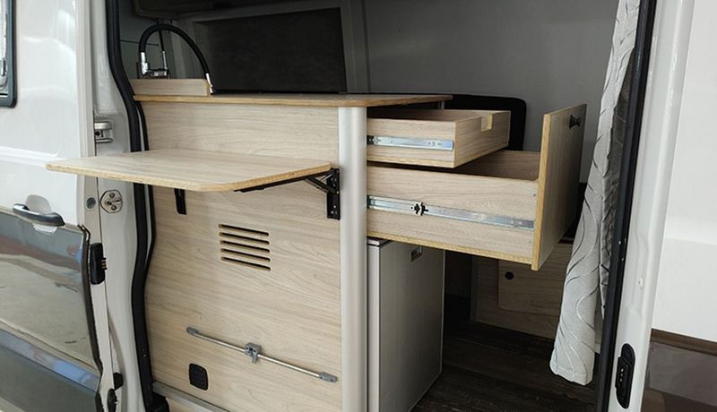 Volkswagen Crafter • 2017 • 94,835 km 6