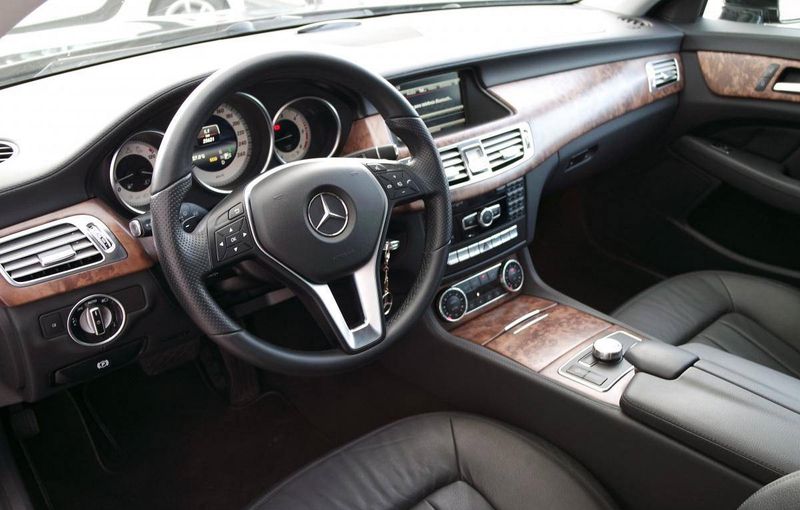 Mercedes-Benz CLS • 2015 • 20,000 km 3