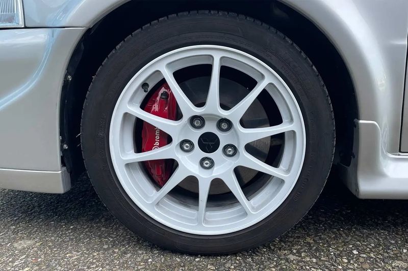 Mitsubishi Lancer Evo • 2000 • 91,744 km 14