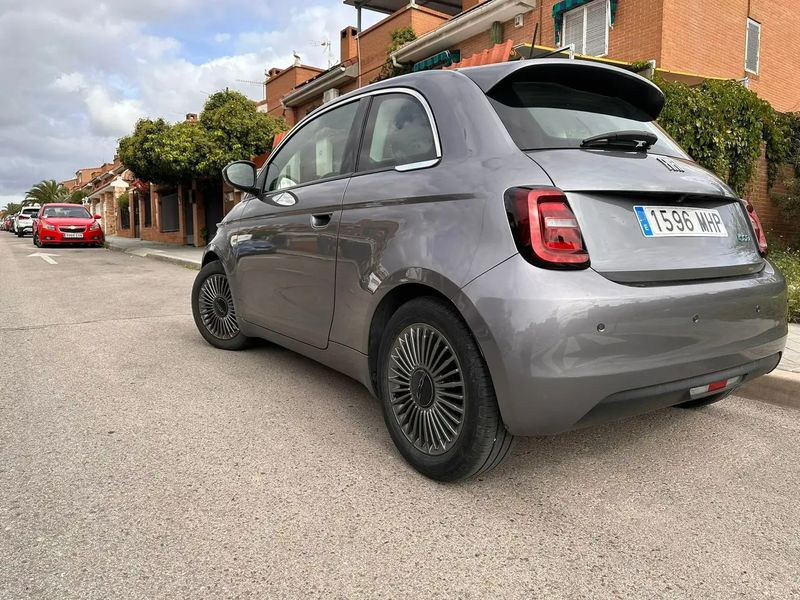 Fiat 500e • 2020 • 36,000 km 3