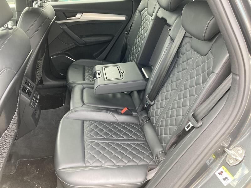 Audi Q5 Sportback • 2022 • 76,769 km 19