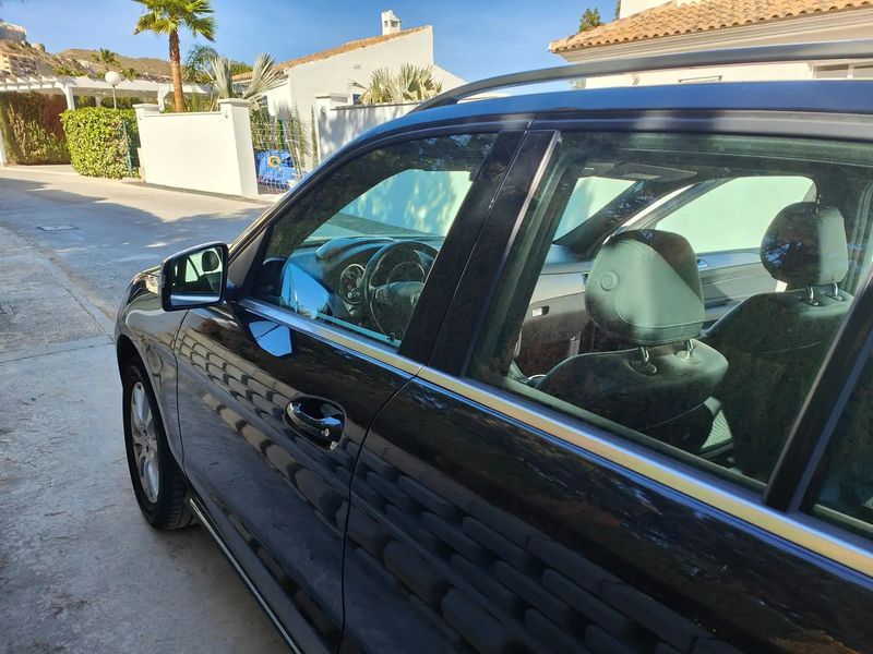 Mercedes-Benz GLE • 2018 • 105,000 km 3