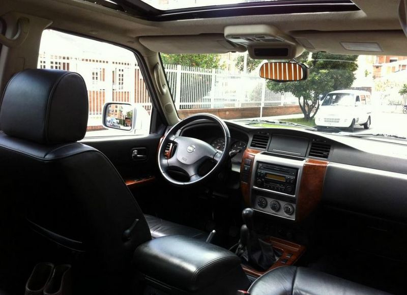 Nissan Patrol • 2009 • 150,000 km 4