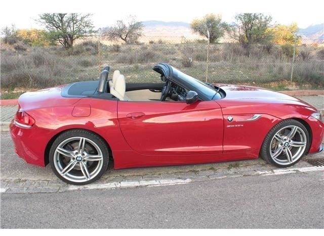 BMW Z4 • 2010 • 82,000 km 2