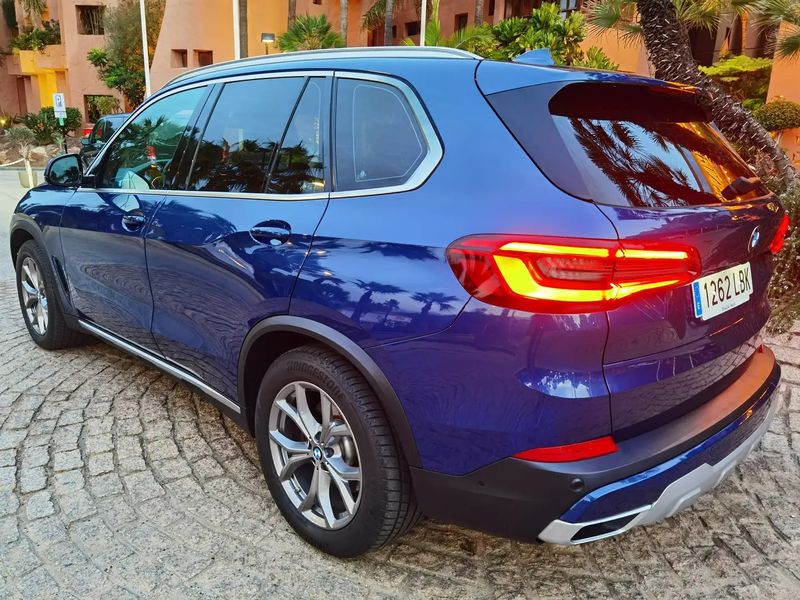 BMW X5 • 2019 • 38,000 km 7