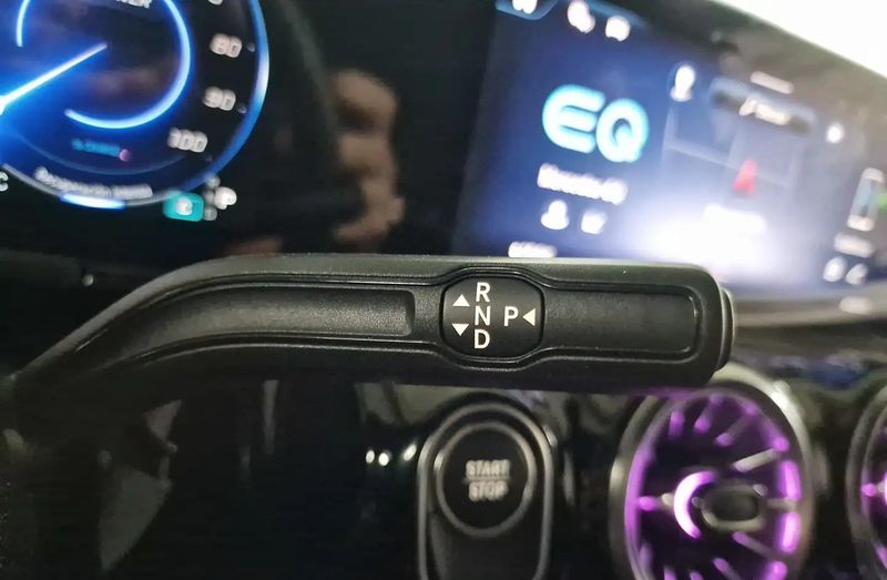 Mercedes-Benz A • 2025 • 5,652 km 5