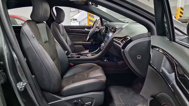 Ford Mondeo • 2020 • 111,473 km 13