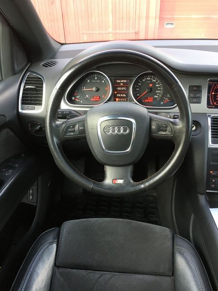 Audi Q7 • 2007 • 224,925 km 4