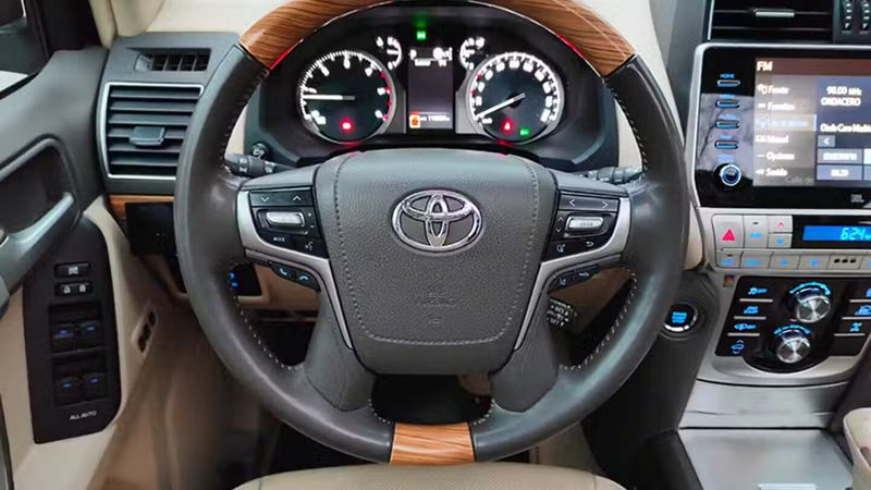 Toyota Land Cruiser • 2022 • 116,987 km 27