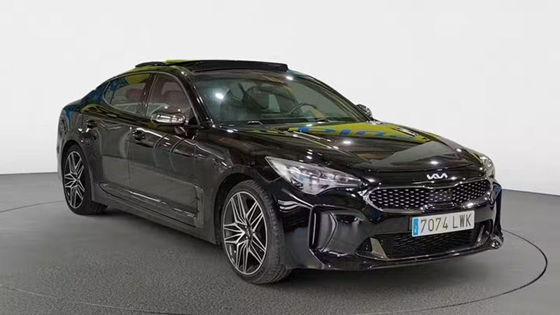 Kia Stinger • 2022 • 42,407 km 4