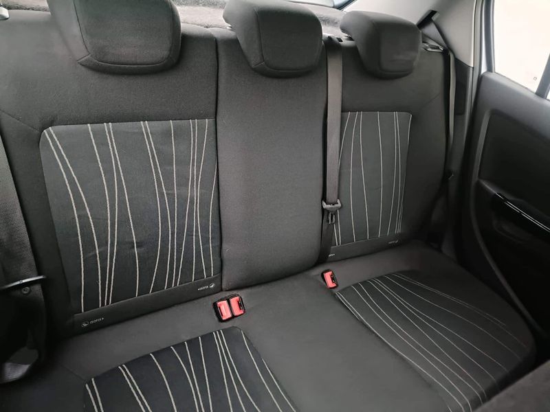 Opel Corsa • 2008 • 175,000 km 8