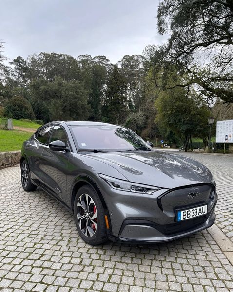Ford Mustang • 2023 • 25,000 km 2