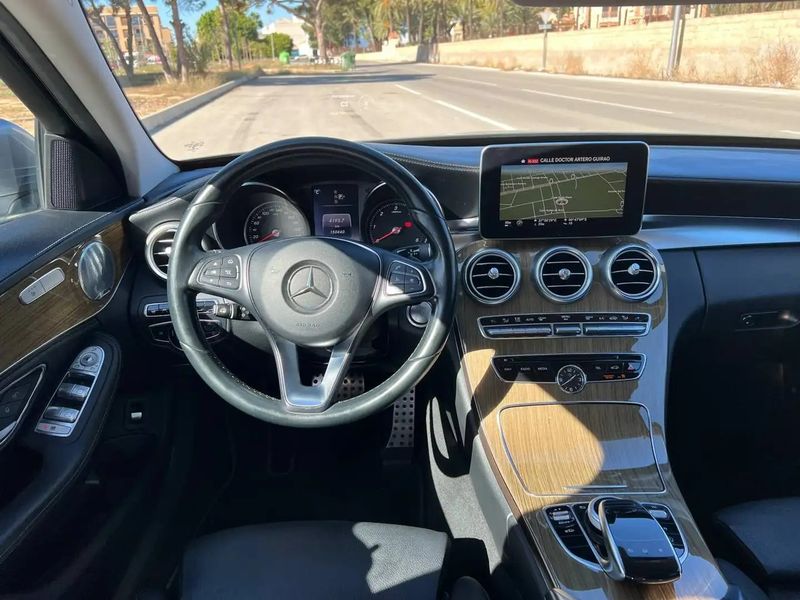 Mercedes-Benz C • 2015 • 150,440 km 3