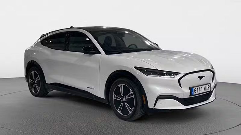 Ford Mustang Mach-E • 2023 • 18,873 km 3