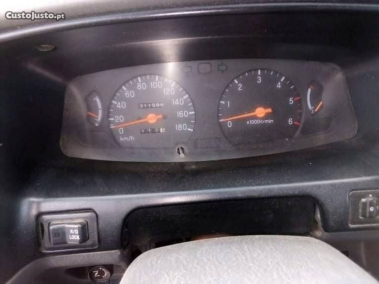 Mitsubishi L200 • 1997 • 200,000 km 4