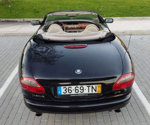 Jaguar XK • 1998 • 73,000 km 2