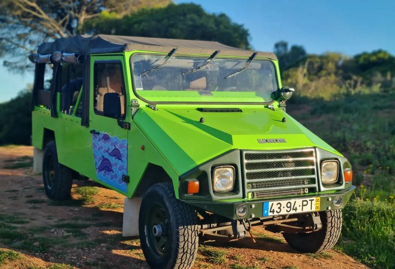 Sinotruk Hohan 6x4 • 2000 • 37,000 km 6