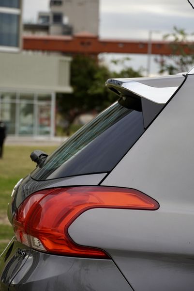 Peugeot 2008 • 2016 • 126,000 km 9