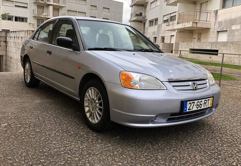 Honda Civic • 2001 • 149,000 km 1