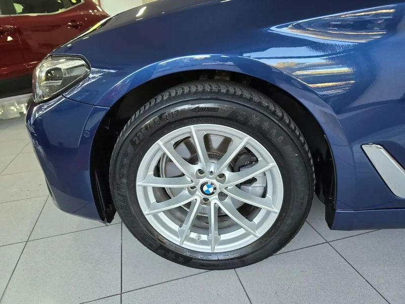 BMW 520D • 2021 • 125,087 km 6
