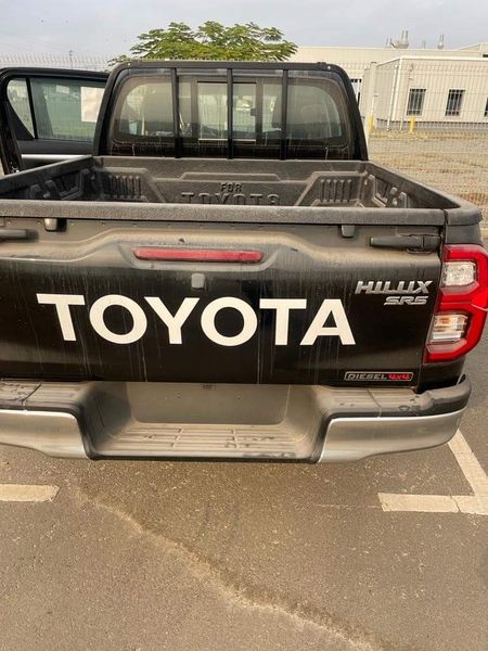 Toyota Hilux • 2020 • 0 km 3