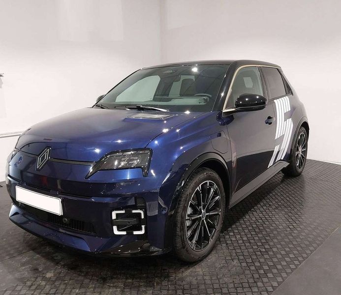 Renault 10 • 2024 • 1,222 km 11