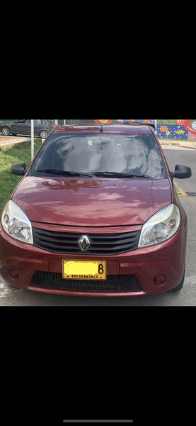 Renault Sandero • 2012 • 145,000 km 2