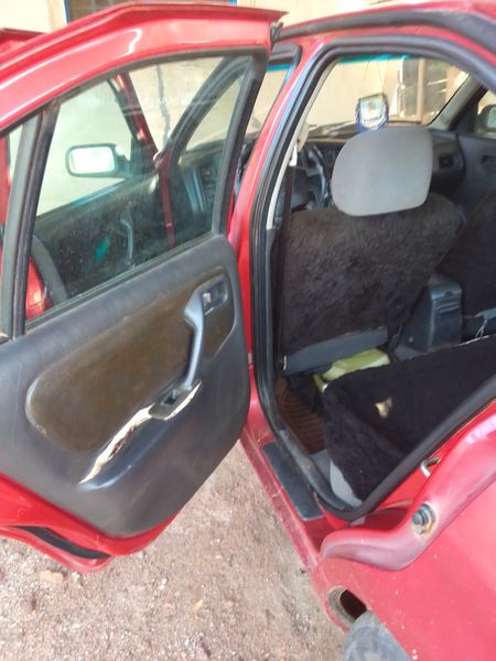 Nissan Primera • 1999 • 110,000 km 4