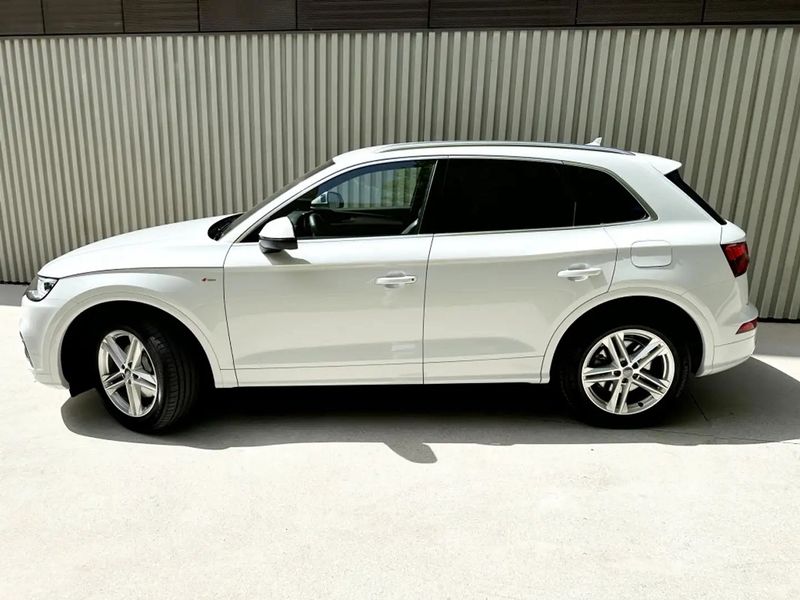 Audi Q5 • 2020 • 54,000 km 1