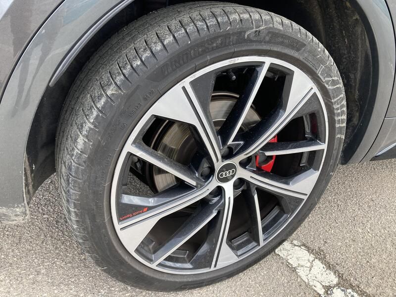 Audi Q5 Sportback • 2022 • 76,769 km 28