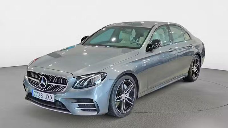 Mercedes-Benz E-Class • 2017 • 44,577 km 4