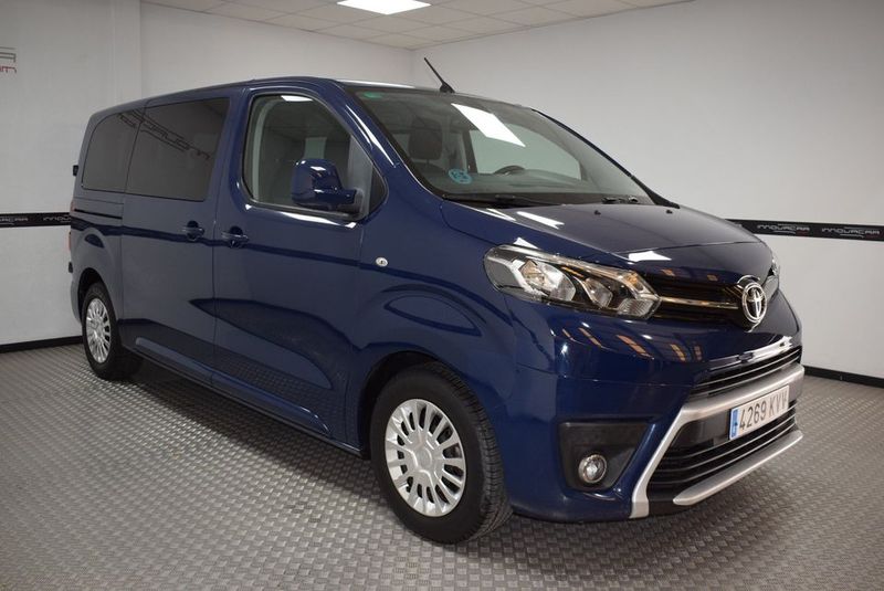 Toyota Verso • 2019 • 20,000 km 2