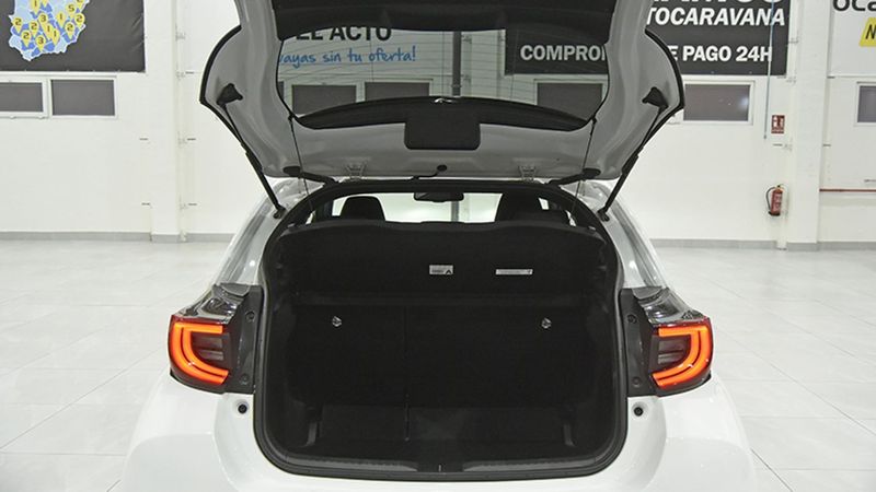 Toyota Yaris • 2021 • 14,534 km 10