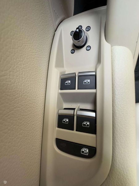 Audi Q5 • 2018 • 111,906 km 22