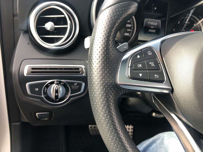 Mercedes-Benz GLC • 2015 • 157,000 km 8