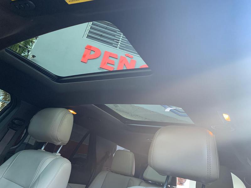 Ford Explorer • 2014 • 100 km 10