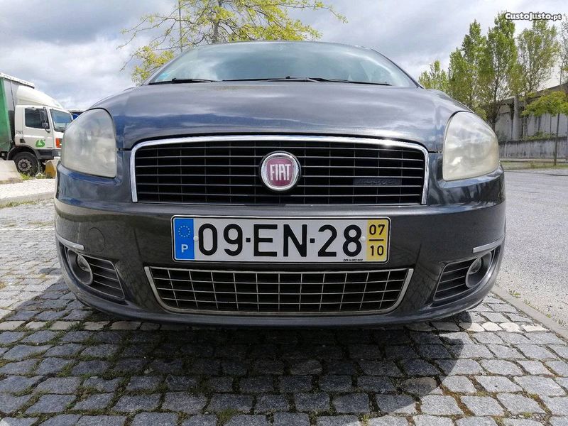 Fiat Linea • 2007 • 160,000 km 1