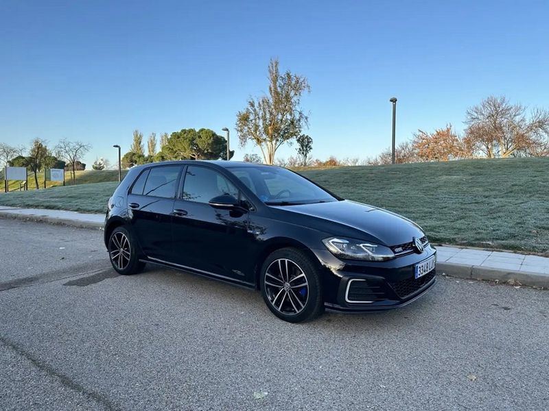 Volkswagen Golf • 2020 • 99,000 km 7