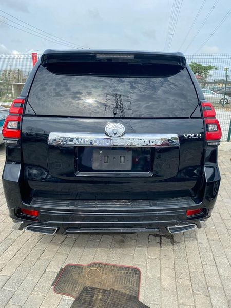 Toyota Land Cruiser • 2012 • 43 km 2