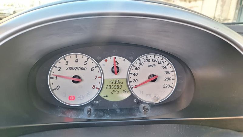 Nissan Micra • 2005 • 27,000 km 6