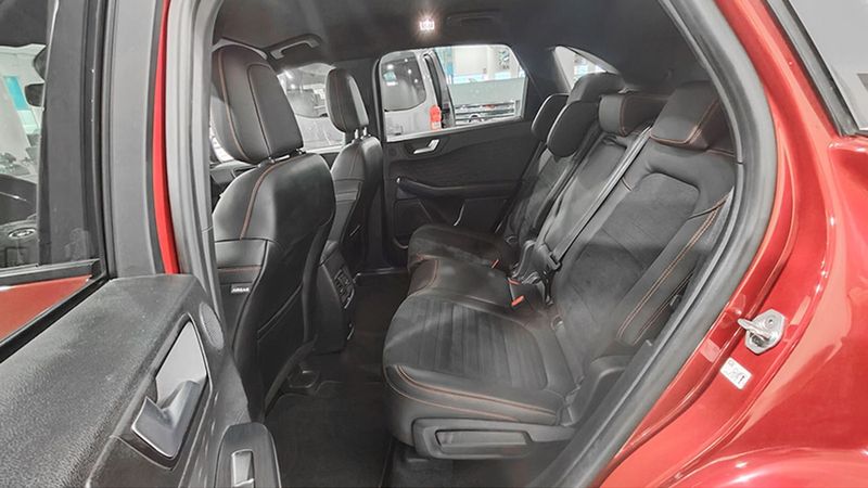 Ford Kuga • 2021 • 46,075 km 4