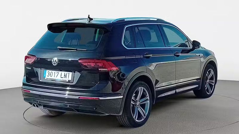 Volkswagen Tiguan • 2021 • 21,500 km 4