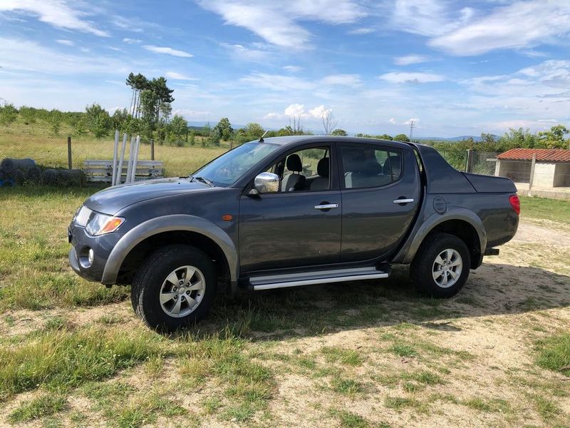 Mitsubishi L200 • 2008 • 212,000 km 1