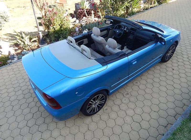 Opel Astra cabrio • 2001 • 137,000 km 4